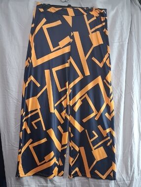 SHEIN Navy Wide-Leg Pants with Orange Geometric Print
